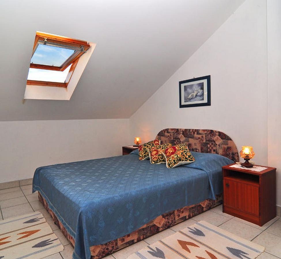 Apartments Jerina ซูโกชัน ภายนอก รูปภาพ